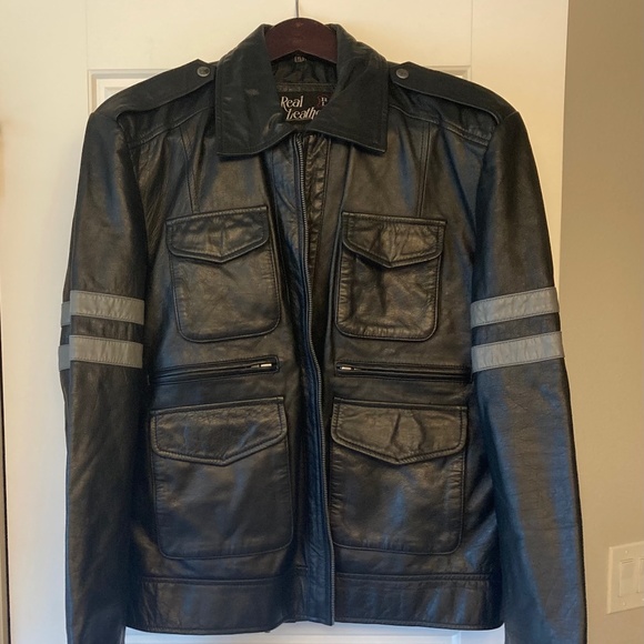 Leather jacket Inspired by Resident Evil - Picture 1 of 8